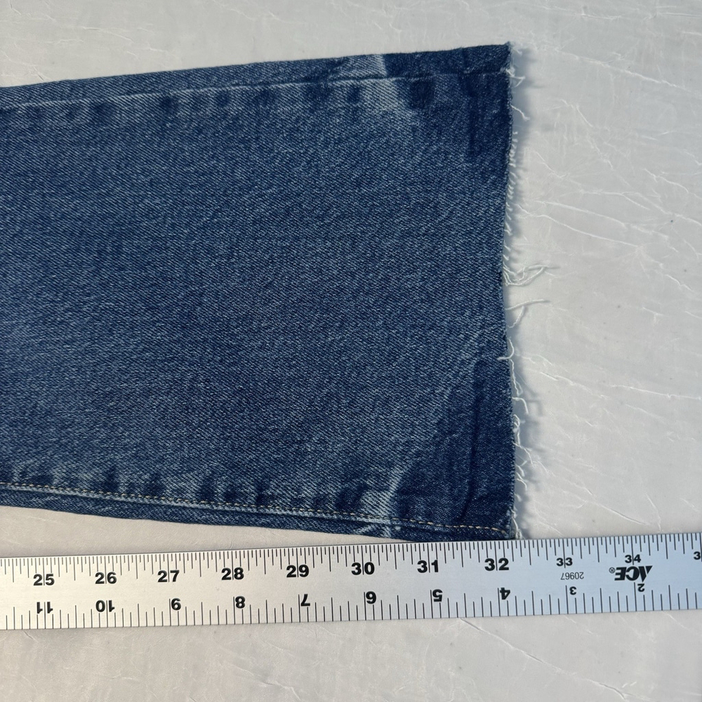 Forever 21 Denim Medium Washed Midrise Slimfit Bootcut Leg Sz 27 Distressed New - Picture 13 of 13